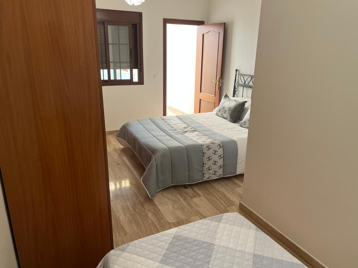 Apartamento Duplex El Porche Paradas Luaran gambar